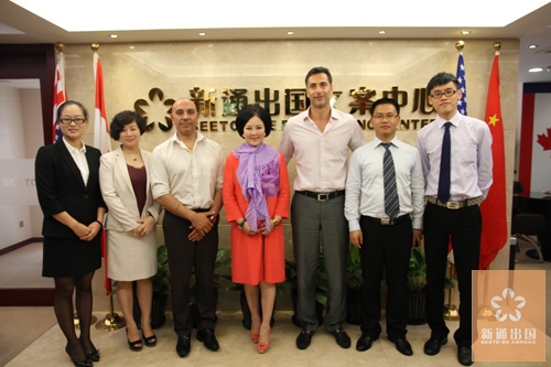 塞浦路斯开发商专程到访温州新通